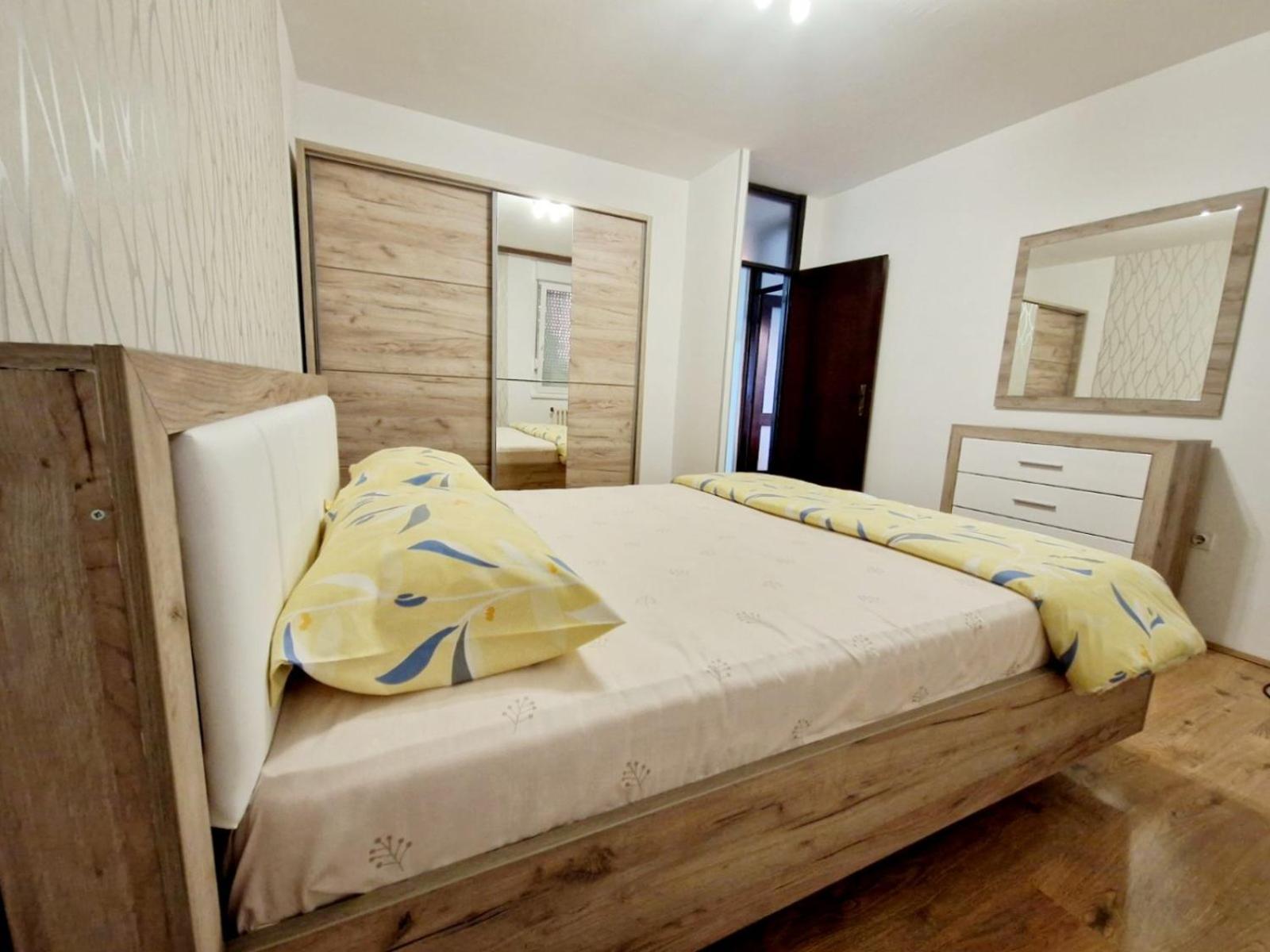 Esperanto Apartment Vranje Bagian luar foto